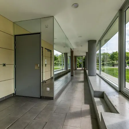 شقة R'apparts T3 Pop Culture *