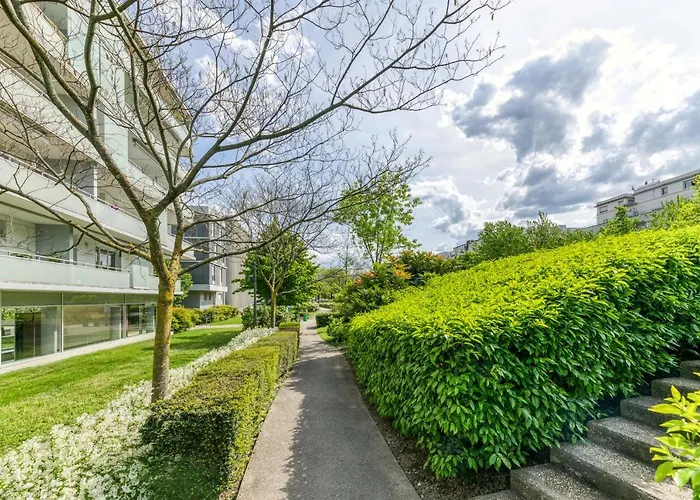 R'apparts T3 Pop Culture