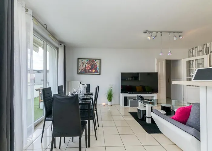 דירה R'apparts T3 Pop Culture *